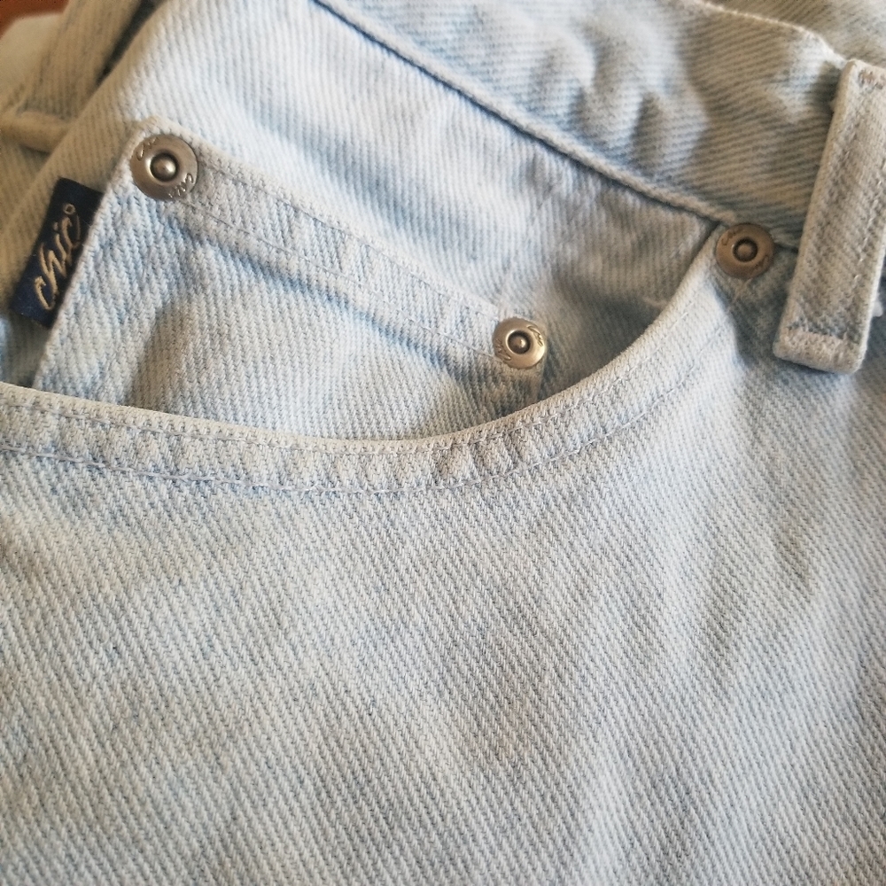 Vintage Chic Jeans Mom Light Wash High Rise Waist 33" Size 18 - Picture 3 of 8